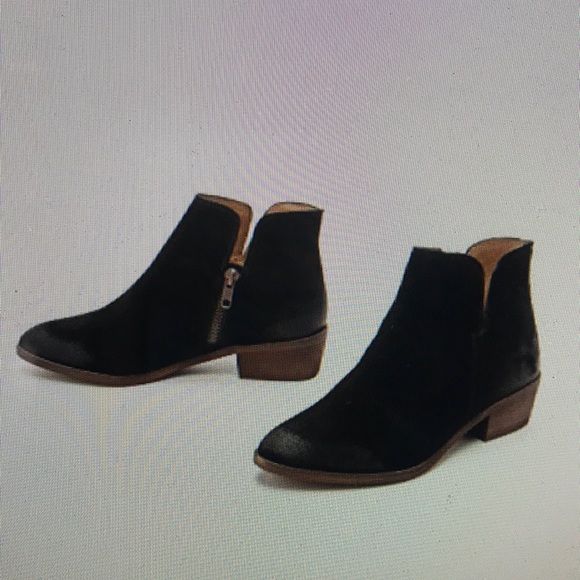 Splendid Hamptyn distressed suede booties black 9 - Picture 4 of 4